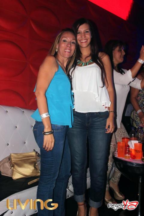 Foto 21 de Living Night Club - Oct 11 en Living Night Club, Cali