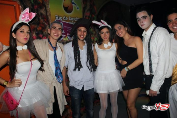 Foto 55 de Favela Club - Halloween 2014 en Favela Club Menga, Cali