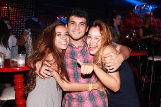 Foto 210 de Bar Bling - 8 de febrero de 2012 en Bar Bling Bucaramanga, Bucaramanga