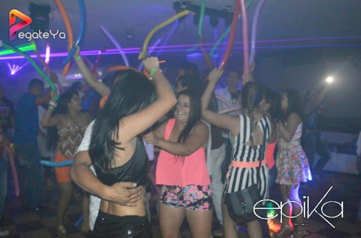 Foto 6 de Epika - 4to FDS Agosto 2015 en Epika Night Club, Cali