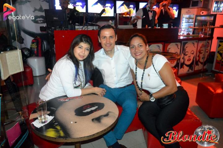 Foto 84 de Blondie - AMOR & AMISTAD 2016 en Blondie Bar Cali, Cali