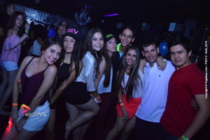 Foto 61 de PISO V - Sabado 16 de abril 2016 en Bar Piso V Bucaramanga, Bucaramanga