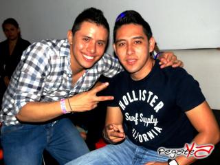 Foto 37 de Abril 6 del 2013 en Babel / Barra Libre Cali, Cali