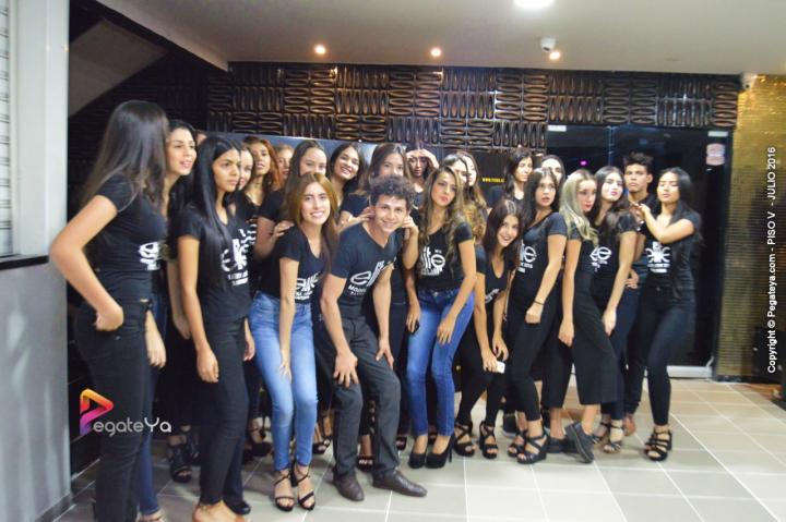 Foto 103 de PISO V - Viernes 15 de julio 2016 en Bar Piso V Bucaramanga, Bucaramanga