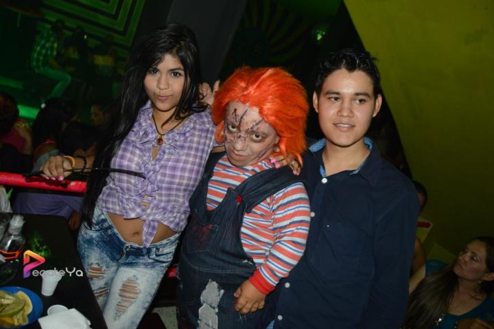Foto 80 de El Manicomio sábado 18 de julio 2015 en Discoteca El Manicomio Bucaramanga, Bucaramanga