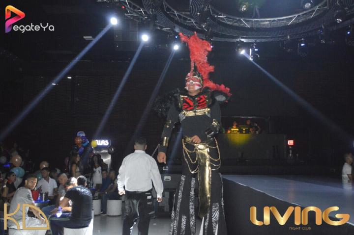Foto 101 de Living - 9no Aniversario Karolina Diaz en Living Night Club, Cali