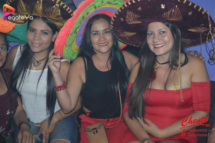 Foto 6 de Chente - 1er & 2do FDS Dic 2016 en CHENTE Vallenatos y Rancheras, Cali