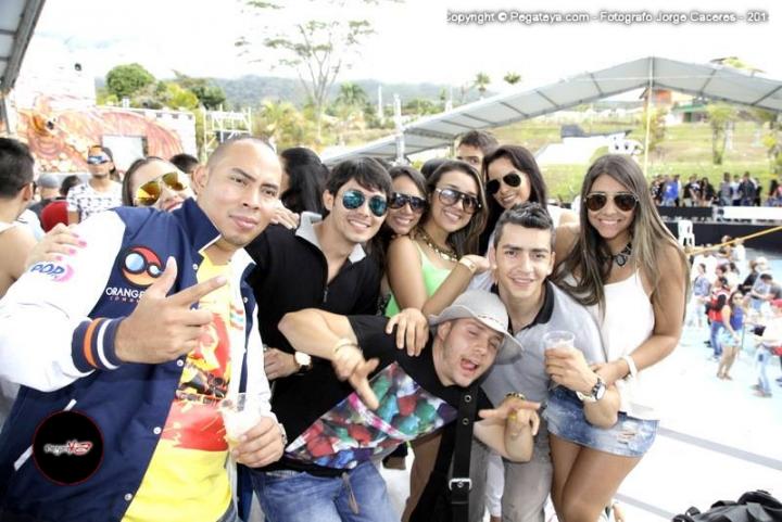 Foto 18 de TOMORROWLAKE Lago Calima en Fiestas Colombia, Medellín