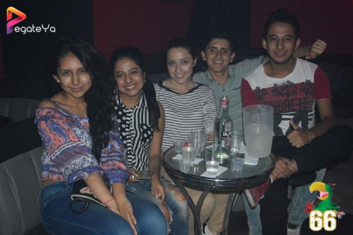Foto 6 de La lora Bar - 4TO Fds Agosto 2016 en La Lora Bar, Cali