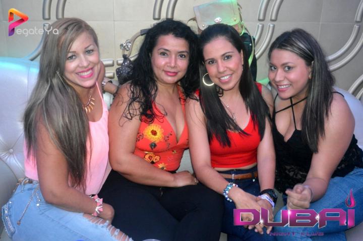 Foto 8 de Dubai Night Club - Feria. 2015 en Dubai Night Club