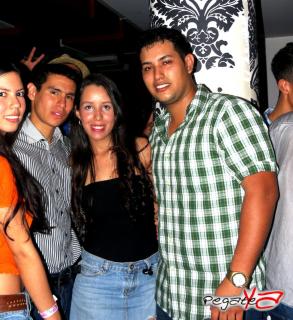 Foto 40 de Abril 6 del 2013 en Babel / Barra Libre Cali, Cali