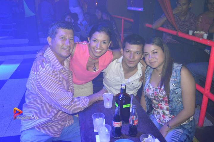 Foto 44 de El Manicomio sábado 28 de marzo 2015 en Discoteca El Manicomio Bucaramanga, Bucaramanga
