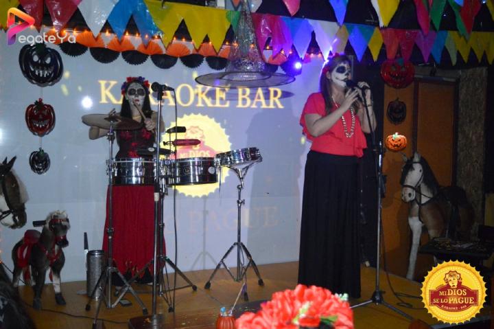 Foto 52 de Mi Dios Se Lo Pague - Hallowen 2016 en Fonda Mi Dios Se Lo Pague, Cali