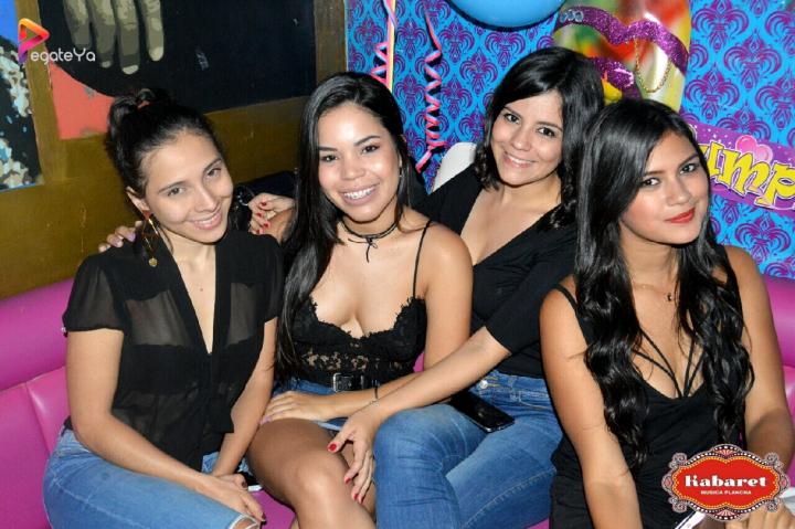 Foto 36 de Kabaret Bar - 1er Fds Abril 2017 en Kabaret - Granada, Cali
