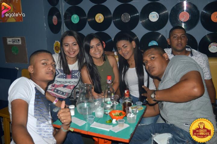 Foto 60 de Mi Dios se lo Pague - 5to Fds Abril 17 en Fonda Mi Dios Se Lo Pague, Cali
