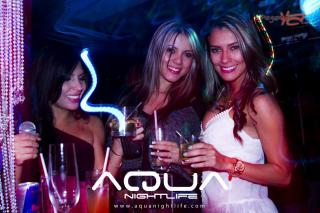Foto 17 de Fotos Discoteca Aqua 11 12 13 de octubre en Discoteca Aqua Medellin, Medellín