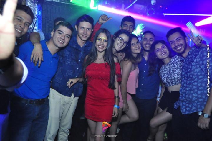 Foto 31 de PISO V - 27 de mayo de 2017 en Bar Piso V Bucaramanga, Bucaramanga
