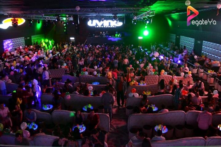 Foto 16 de Living Night Club - 2do fds Abril 2016 en Living Night Club, Cali