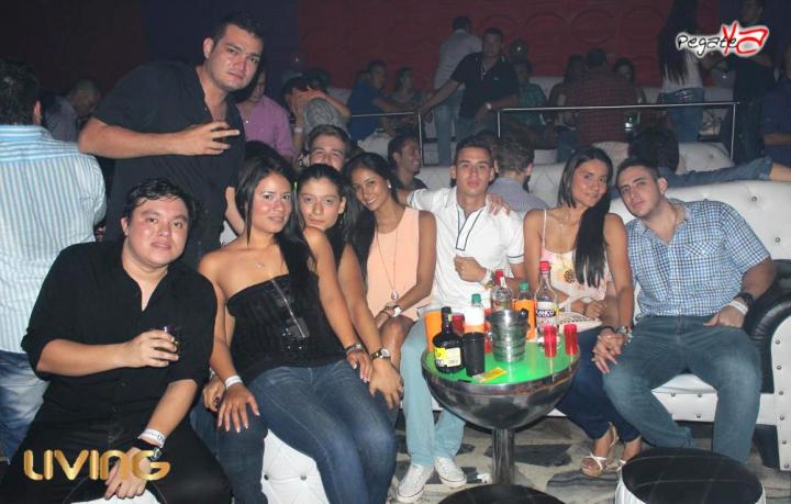 Foto 59 de Living Night Club - Sep 27 en Living Night Club, Cali