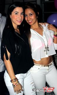 Foto 4 de Junio 15 del 2o13 en Babel / Barra Libre Cali, Cali