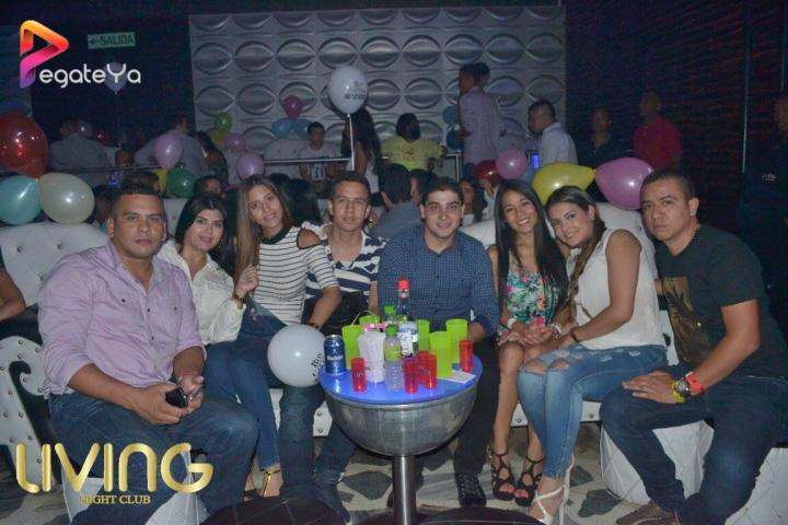 Foto 67 de Living Night Club - 3er fds Junio 2016 en Living Night Club, Cali