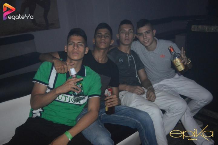 Foto 11 de Epika - 2do FDS Dic. 2016 en Epika Night Club, Cali