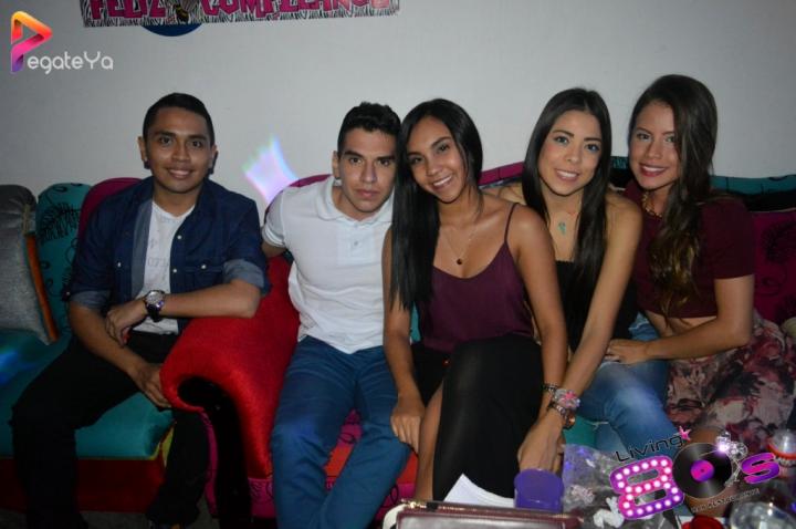 Foto 4 de Living 80´s - Inauguración en Living 80´s, Cali