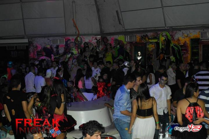 Foto 474 de Lolas - Halloween 2014 en Lolas Club Menga Cali, Cali