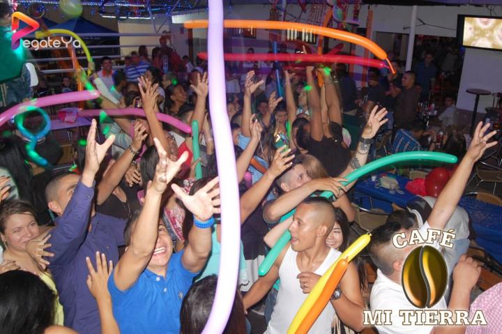 Foto 37 de Cafe mi Tierra - 5to Fds Abril 2016 en Cafe Mi Tierra, Cali