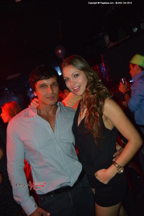 Foto 34 de Bling 24 y 25 de octubre de 2014 en Bar Bling Bucaramanga, Bucaramanga
