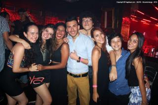 Foto 24 de Bling - Viernes 23 de mayo de 2014 en Bar Bling Bucaramanga, Bucaramanga