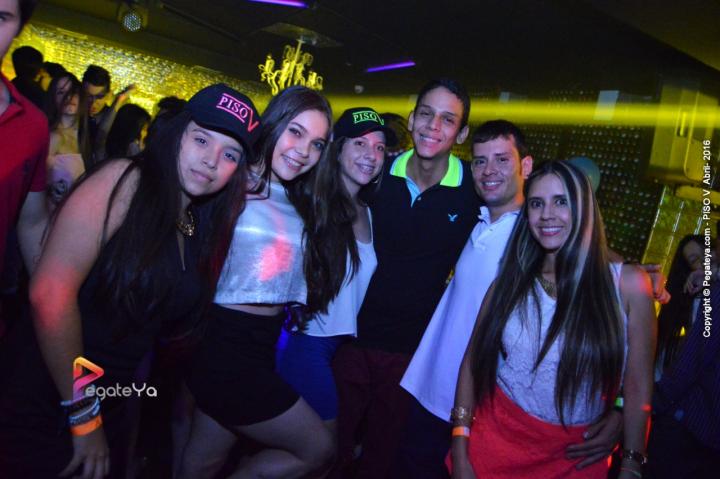 Foto 62 de PISO V - Sabado 16 de abril 2016 en Bar Piso V Bucaramanga, Bucaramanga