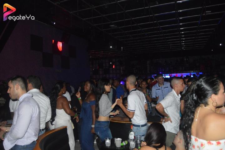 Foto 35 de la clave - AMOR & AMISTAD 2016 en La Clave Night Club, Cali