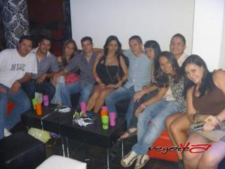 Foto 30 de Febrero 12 del 2012 en Babel / Barra Libre Cali, Cali