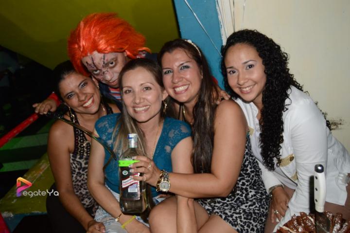 Foto 81 de El Manicomio sábado 18 de julio 2015 en Discoteca El Manicomio Bucaramanga, Bucaramanga