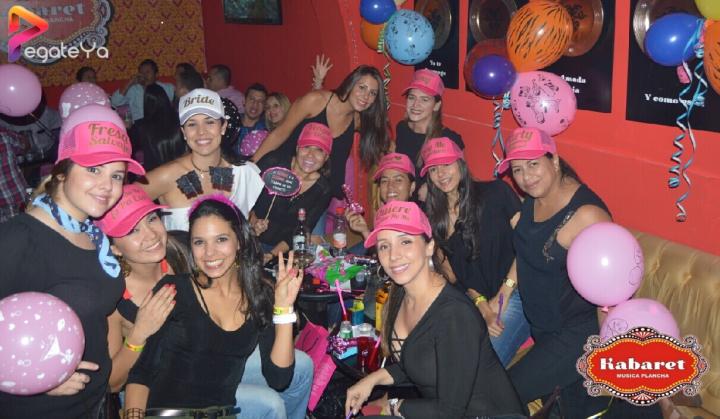Foto 16 de Kabaret Bar - 3er Fds Dic. 2016 en Kabaret - Granada, Cali