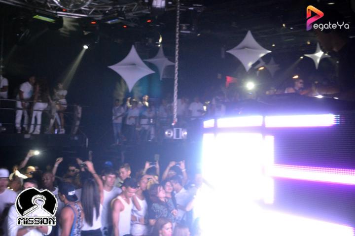 Foto 32 de 5ta Edicion Fiesta Blanca - Mission Club en Pegateya Cali, Cali