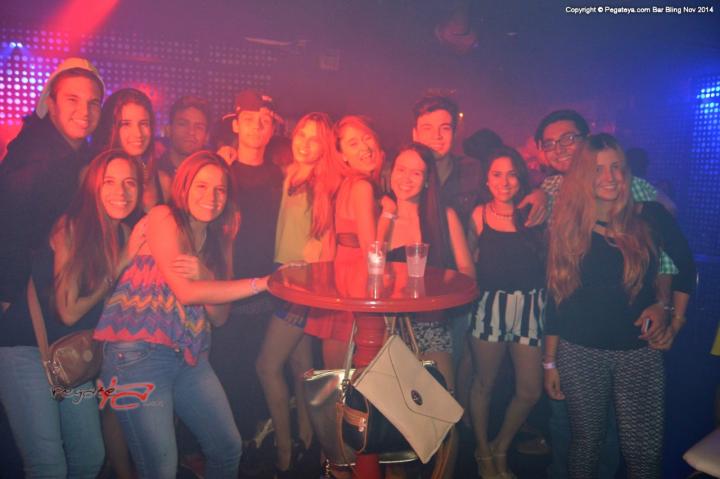 Foto 30 de Fotos BLING- 22 nov de 2014 en Bar Bling Bucaramanga, Bucaramanga