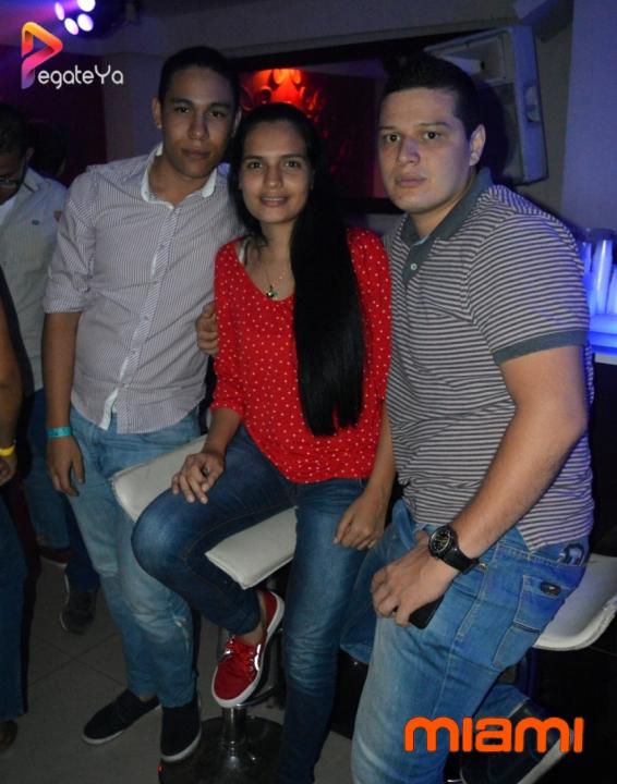 Foto 19 de Miami Bar - 3er FDS Junio 2015 en Miami Bar Cali, Cali