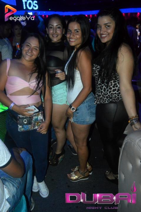 Foto 9 de Dubai Night Club - Feria. 2015 en Dubai Night Club