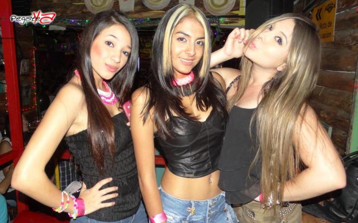 Foto 27 de Bendito Seas - 1er FDS Octubre en Discoteca Bendito Seas Medellin, Medellín