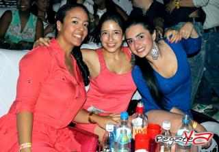 Foto 60 de Junio 08 del 2013 en Living Night Club, Cali