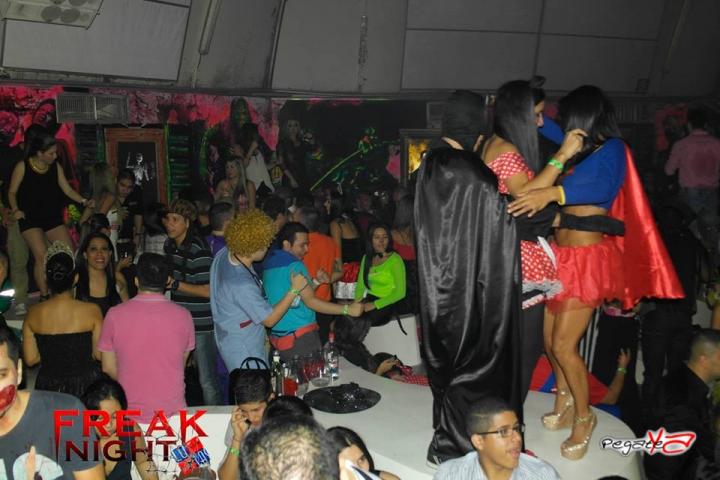Foto 475 de Lolas - Halloween 2014 en Lolas Club Menga Cali, Cali