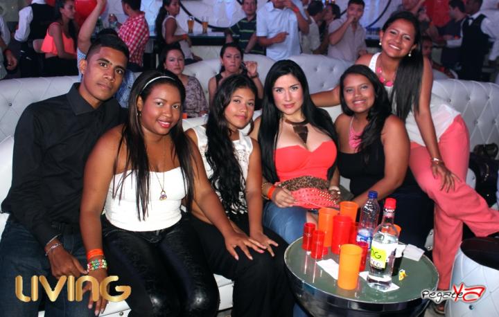 Foto 38 de Living - 1er FDS Nov 2014 en Living Night Club, Cali