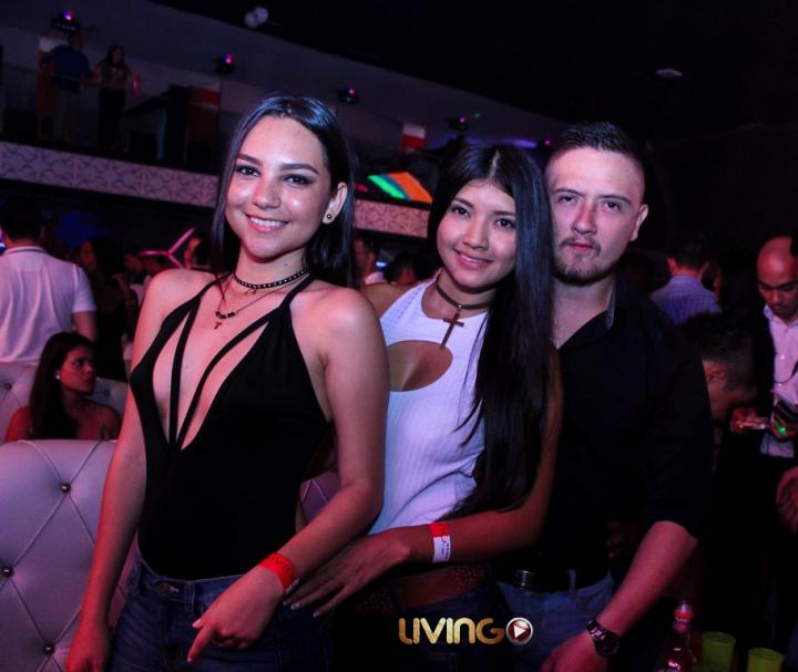 Foto 8 de Living - 1er Fds Junio 2017 en Living Night Club, Cali