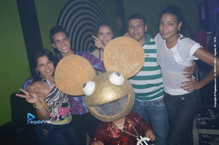 Foto 10 de El Manicomio sábado 29 de agosto 2015 en Discoteca El Manicomio Bucaramanga, Bucaramanga