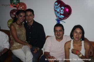 Foto 35 de Sabado 05 de Mayo 2012 en Discoteca Macondo Club Bucaramanga, Bucaramanga