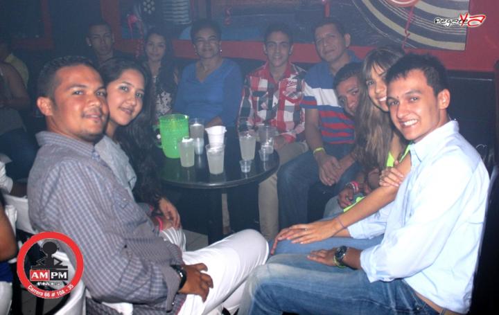 Foto 24 de Ampm Bar - Dic 6 y 13 del 2014 en Am / PM Bar - Cali, Cali