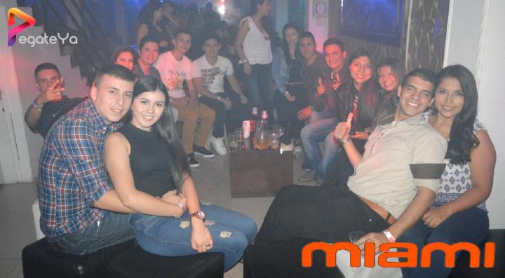 Foto 28 de Miami Bar - Hallowen 2016 en Miami Bar Cali, Cali