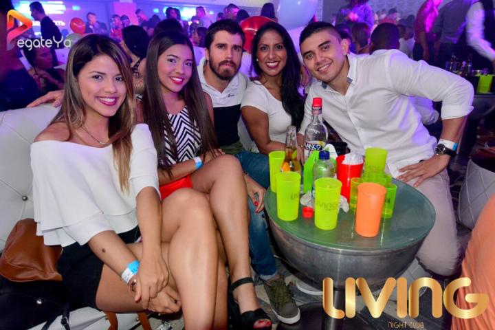 Foto 8 de Living Night Club - 2do fds Mayo 2016 en Living Night Club, Cali